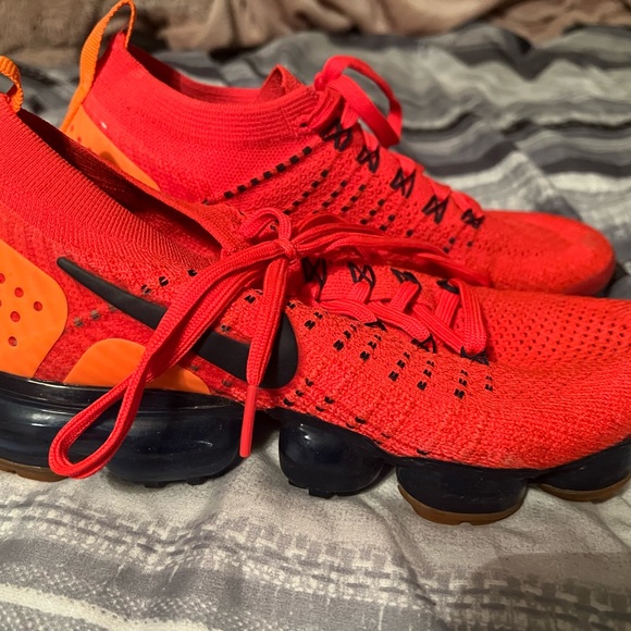 Nike Vapormax - Picture 1 of 2